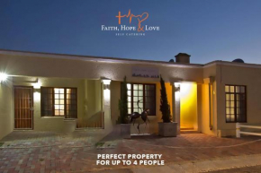 Гостиница Faith, Hope & Love Self Catering  Порт-Элизабет